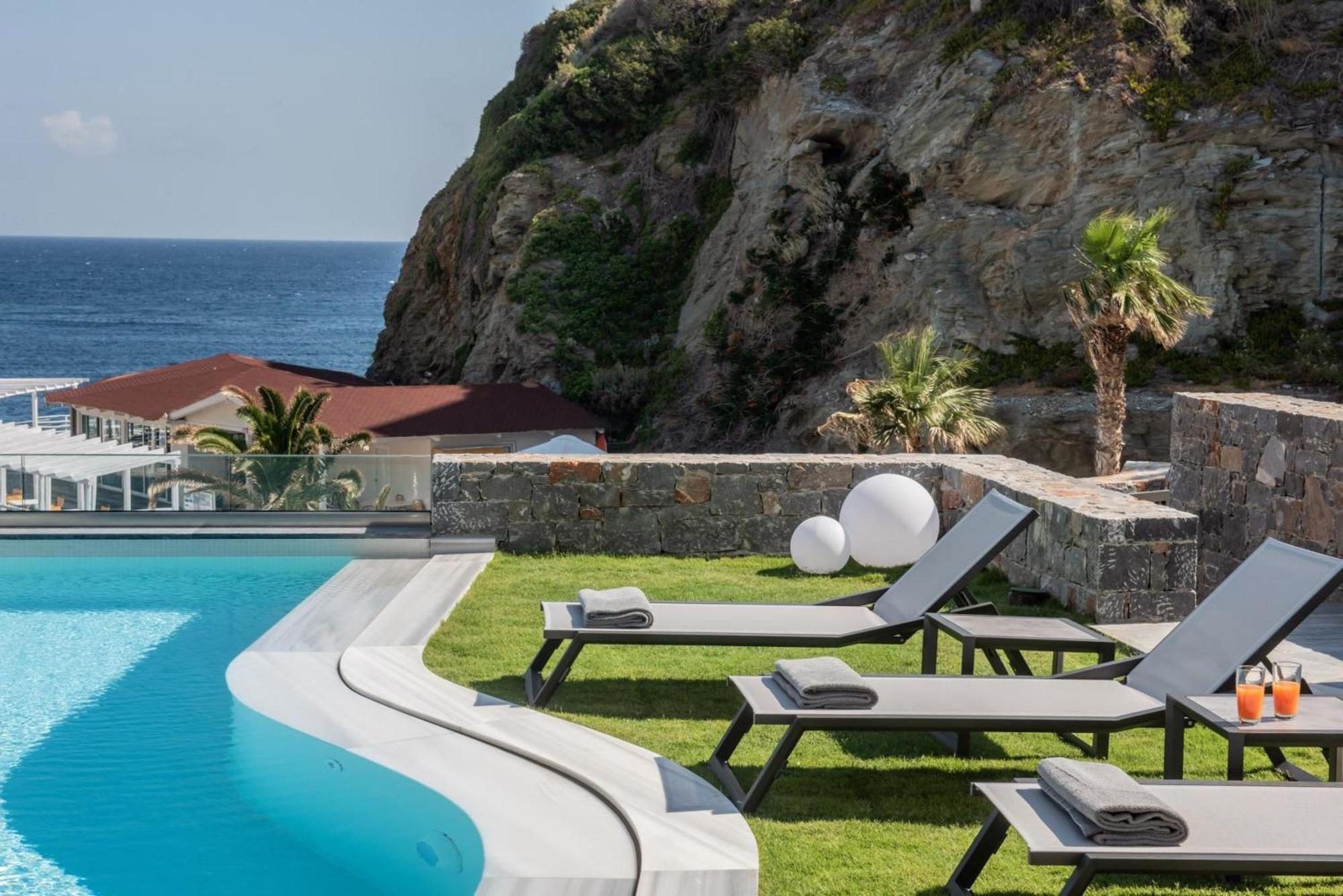 Made By The Sea Villa 4 Ligariá Kültér fotó